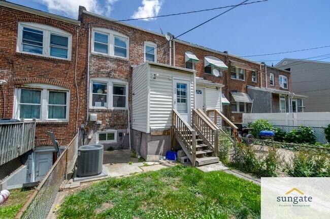 Building Photo - 217 W Edgevale Rd