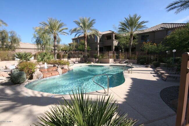 Primary Photo - 11680 E Sahuaro Dr