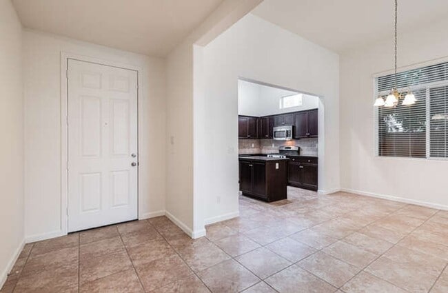 Building Photo - Great Harlan Ranch Home! Don't miss out!