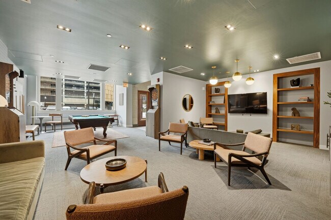 Building Photo - 417 S Dearborn St