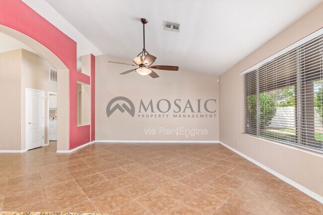 Building Photo - 13719 N 93rd Way