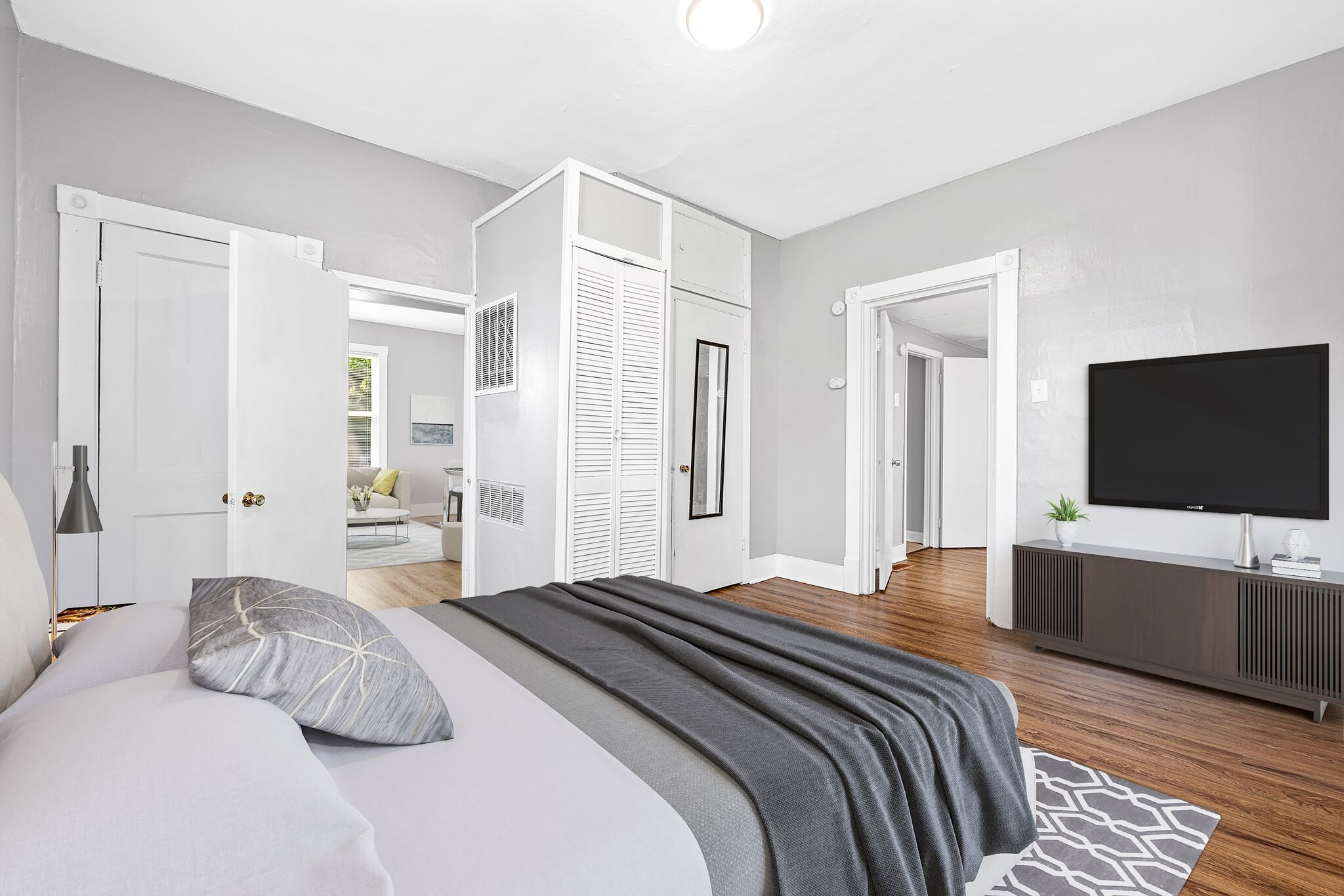 Building Photo - 2345 Gaebler Ave