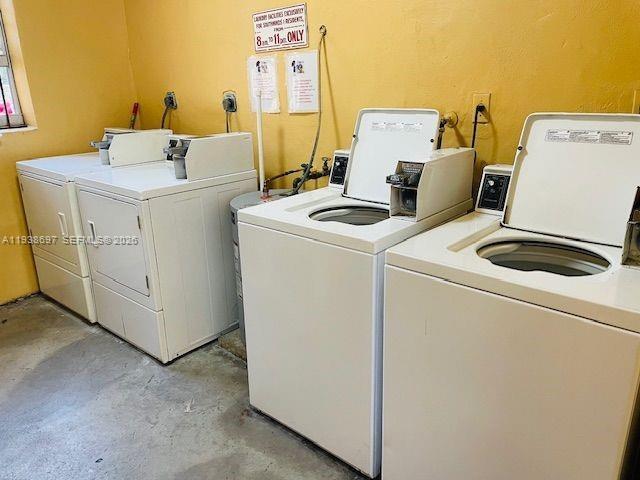 Building Photo - 9311 SW 4th St