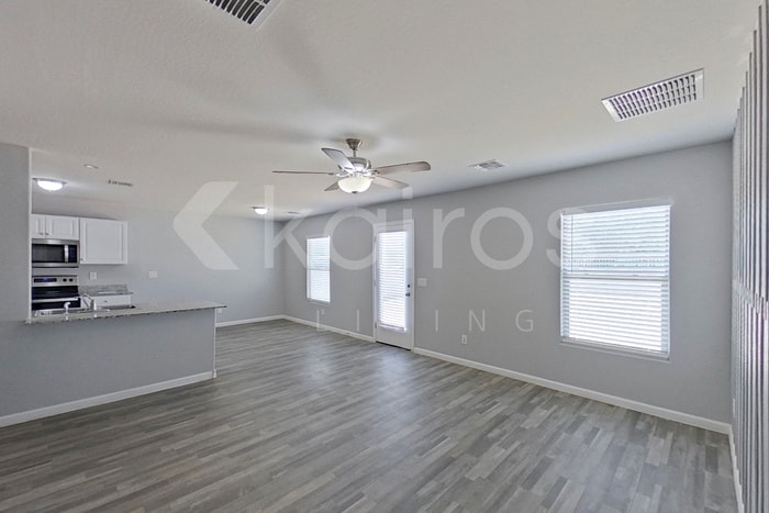 Building Photo - 179 W Impala Dr