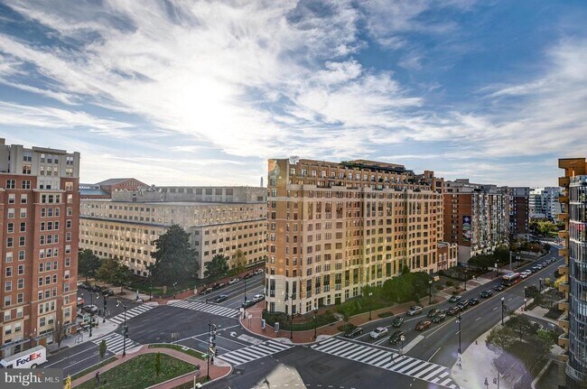 Building Photo - 301 Massachusetts Ave NW