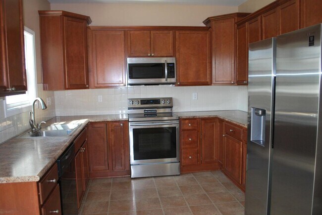 Building Photo - 1064 Jouett Creek Dr
