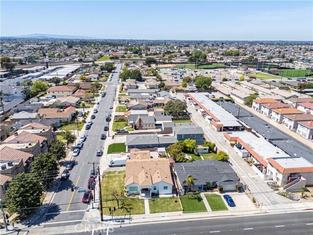 Building Photo - 8703 Walker St