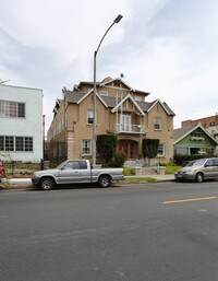 Building Photo - 836 S. Harvard LLC
