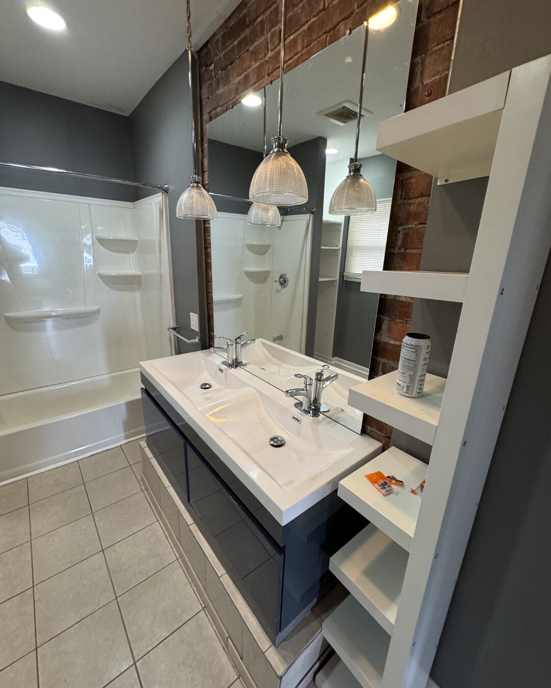 Building Photo - 1635 Methyl St