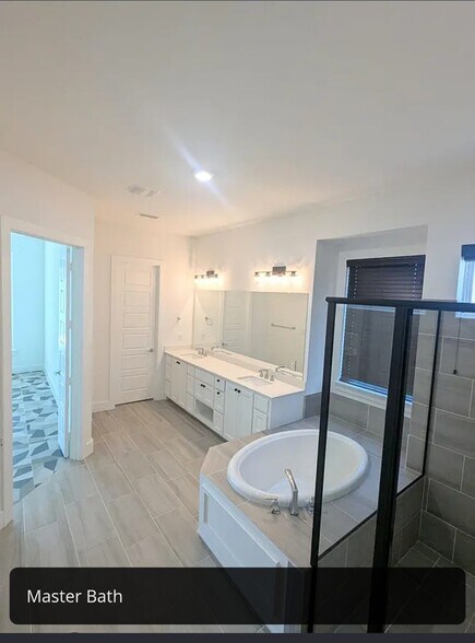 Building Photo - 749 Pentonville Ln