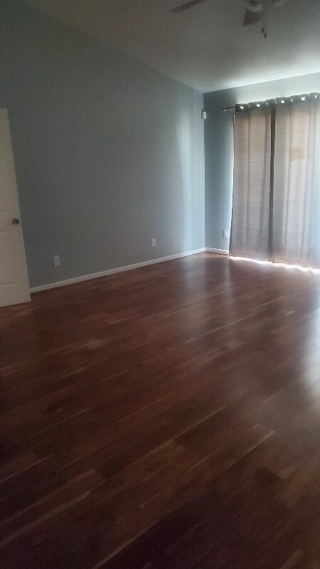 Building Photo - 9754 Laredo Dr