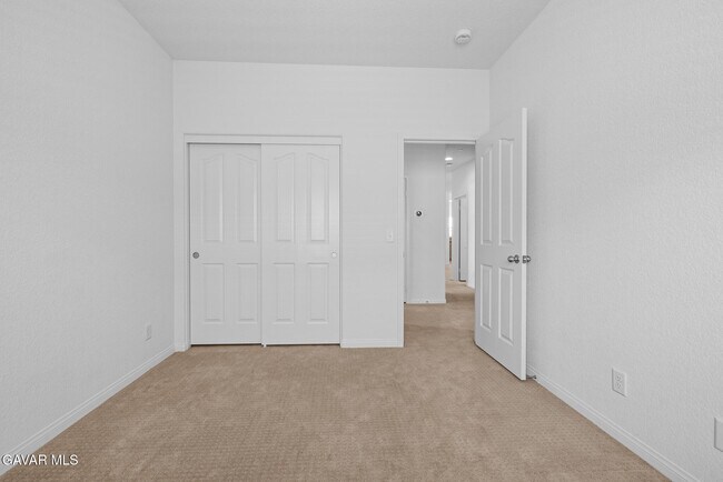 Building Photo - 37152 Waltham Pl