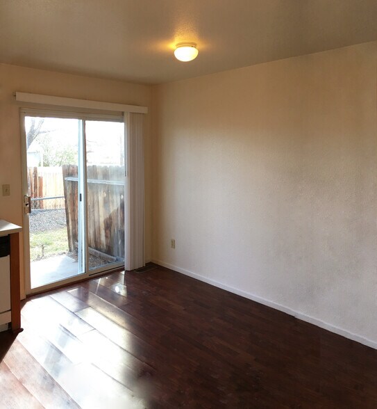 Building Photo - 3129 Airport Rd