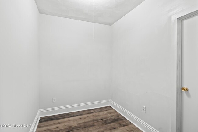Building Photo - 776 Pawling Ave