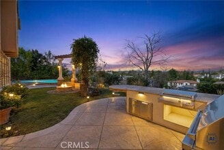 Building Photo - 25561 Prado De Oro