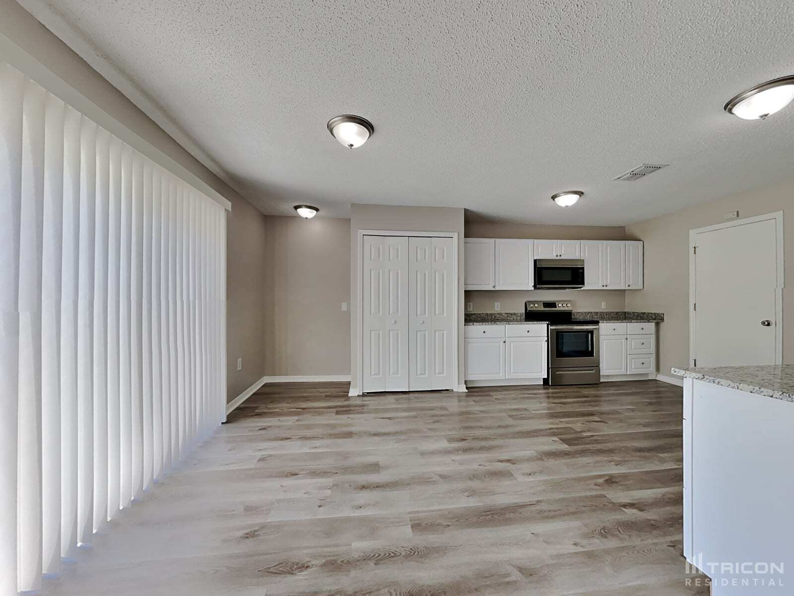 Building Photo - 2665 Whispering Trails Dr