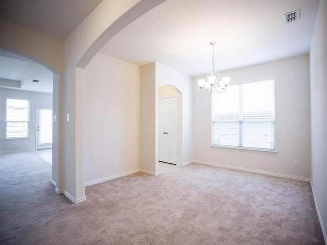Building Photo - 2601 Sun Creek Dr