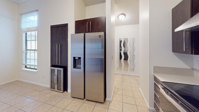 Building Photo - 3 Bed/2 Bath/ 2 Car Garage Home In Villas ...