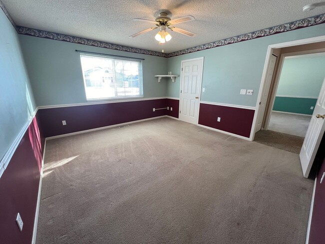 Building Photo - Beautiful 2-bedroom, 2-bathroom Townhome!
