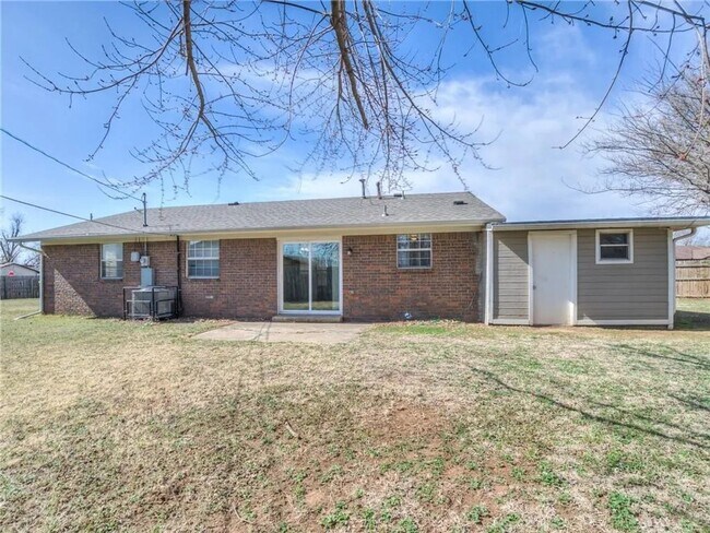 Building Photo - Corner-Lot Charmer Near Tinker AFB | Solar...