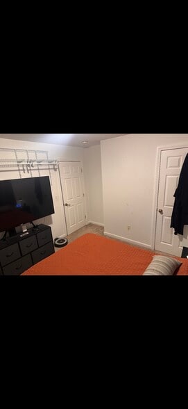 Building Photo - 181 McKeagney Rd