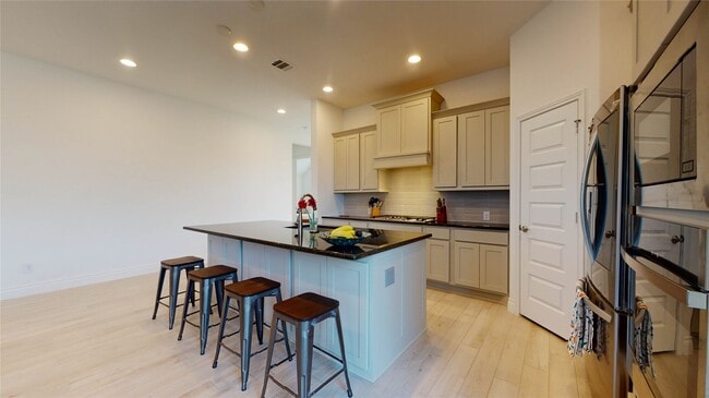 Building Photo - 19034 Paso Fino Pr Ln