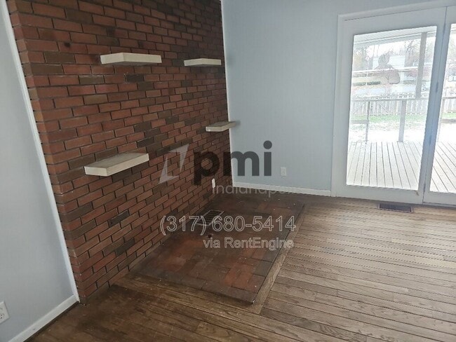 Building Photo - 7056 Caroline Ave