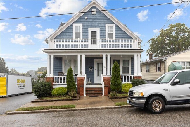 Building Photo - 334 Jastram St