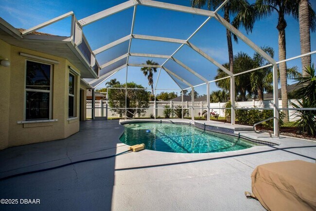 Building Photo - 6115 Sabal Point Cir