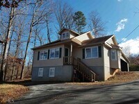 Building Photo - 163 Tommy Barnett Rd