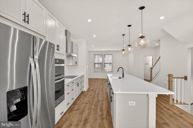 Building Photo - 43793 Mystic Maroon Ter