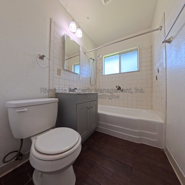 Building Photo - 4084 St George Pl