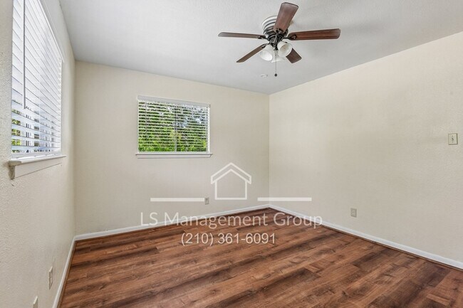 Building Photo - 6603 Cherryleaf St