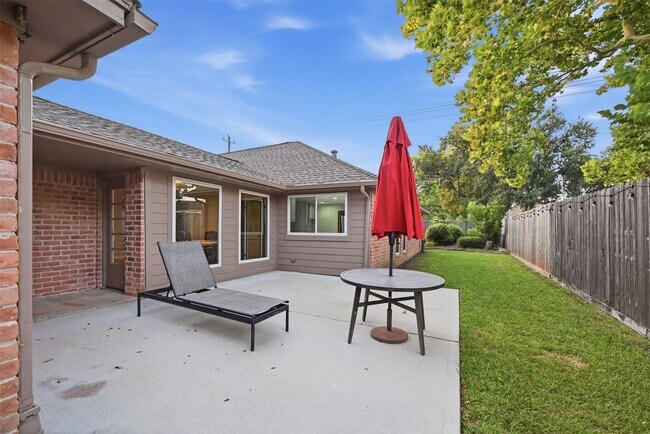Building Photo - 3502 Plum Brook Ln