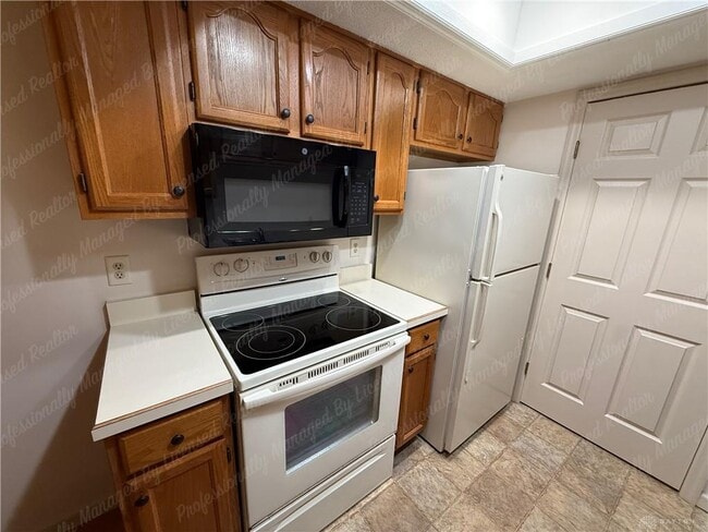 Building Photo - 9765 Centerville Creek Ln
