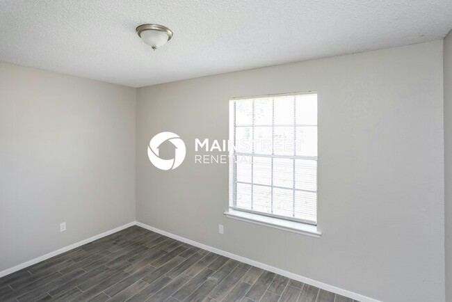 Building Photo - 6409 Stardust Dr S