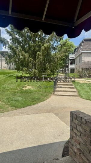 Building Photo - 175 Malabu Dr