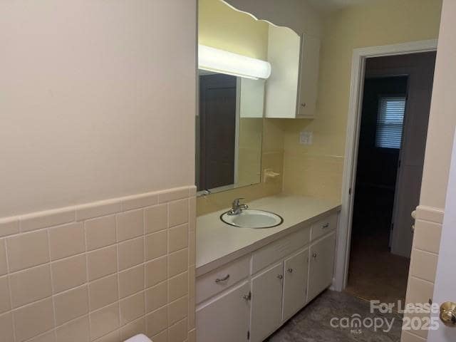 Building Photo - 294 Spicewood Cir