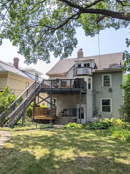 Building Photo - 2509 Pleasant Ave