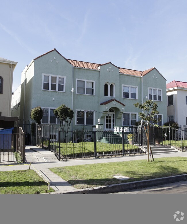 Primary Photo - 201 S Berendo St