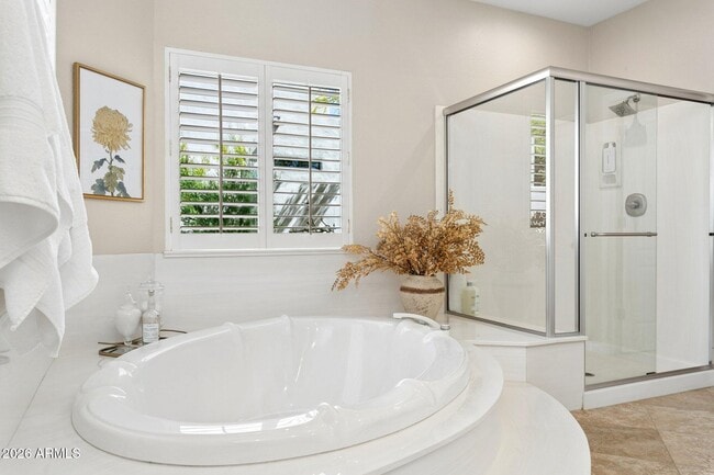 Building Photo - 7518 E Bent Tree Dr