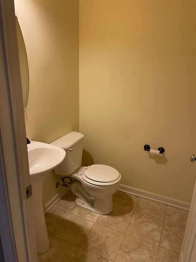 Building Photo - Middletown -  Willow Grove Mill