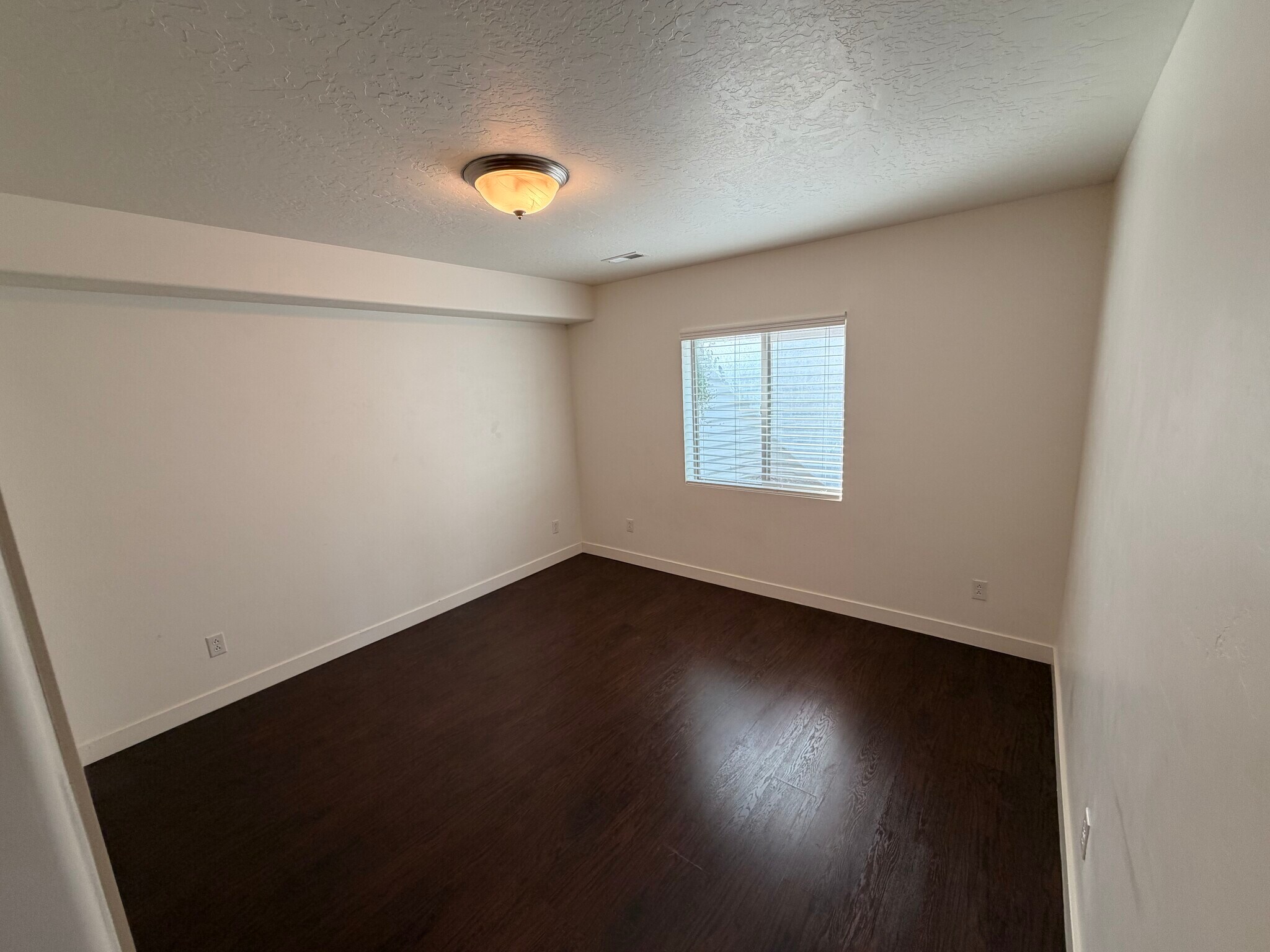 Building Photo - 7092 W Jayson Bend Dr