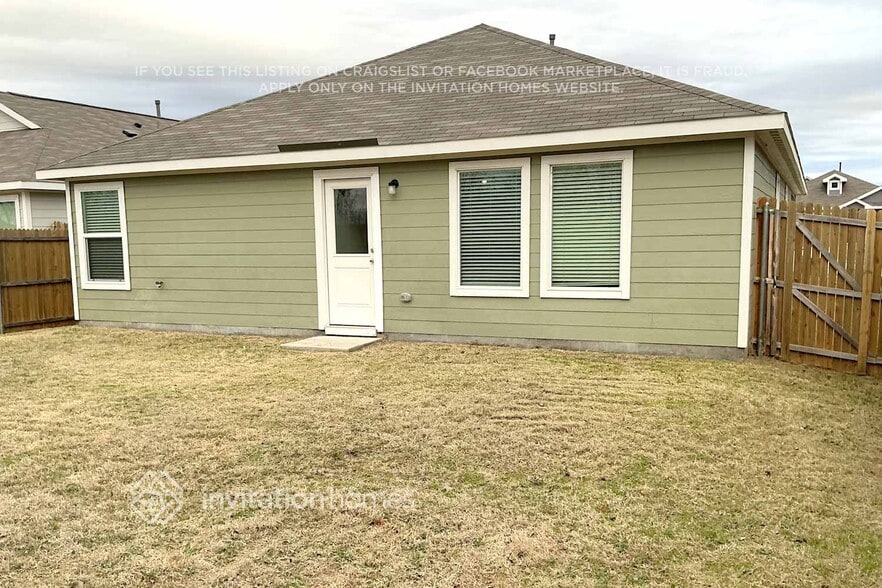 Building Photo - 1438 Cherrybark Dr