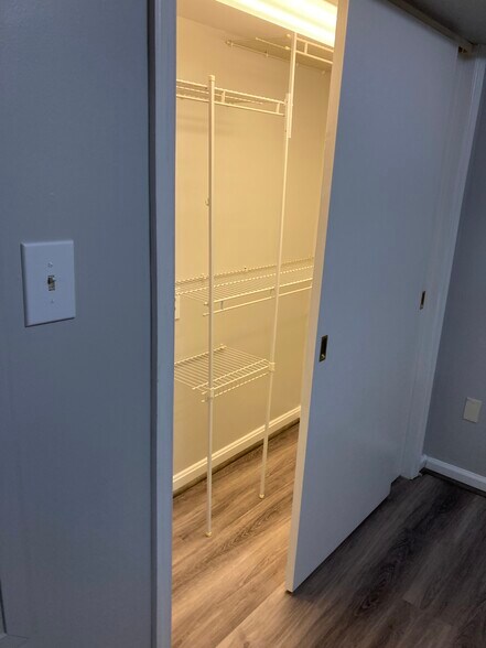 organized closet - 500 Meadow Hall Dr