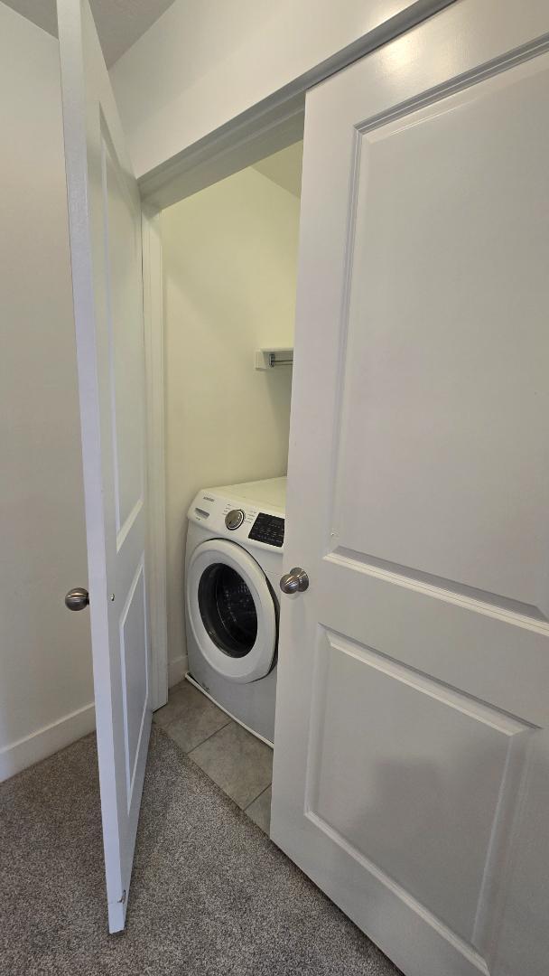 Building Photo - 12977 S Oberon Ln