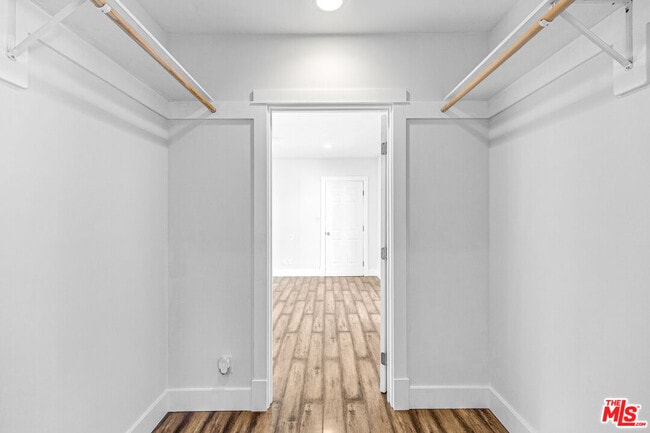 Building Photo - 5628 Buffalo Ave