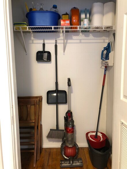 Building Photo - 3637 Shenandoah Ave