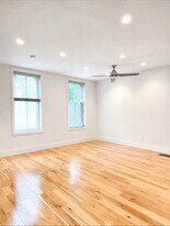 Building Photo - 2200 W 32nd St