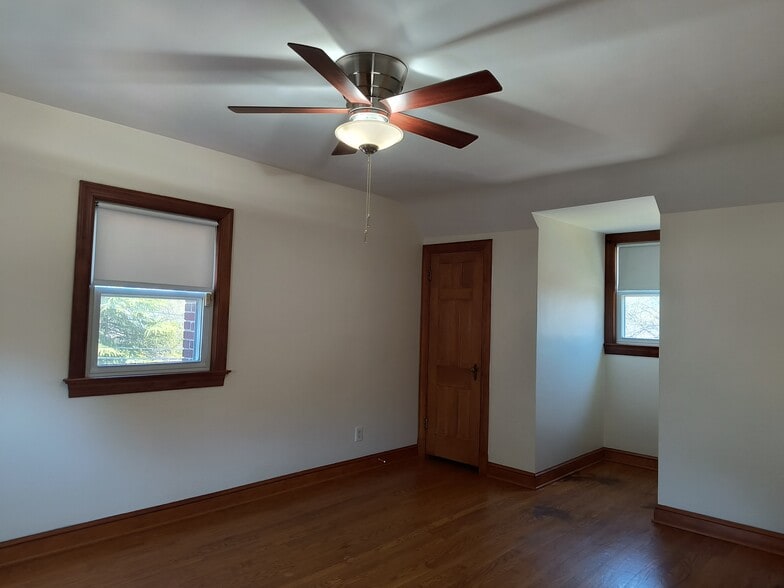 Building Photo - 6014 43rd St